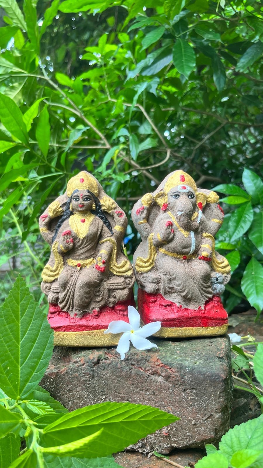 Gaumay Lakshmi - Ganesh Murti (1 Pair) - Image 7