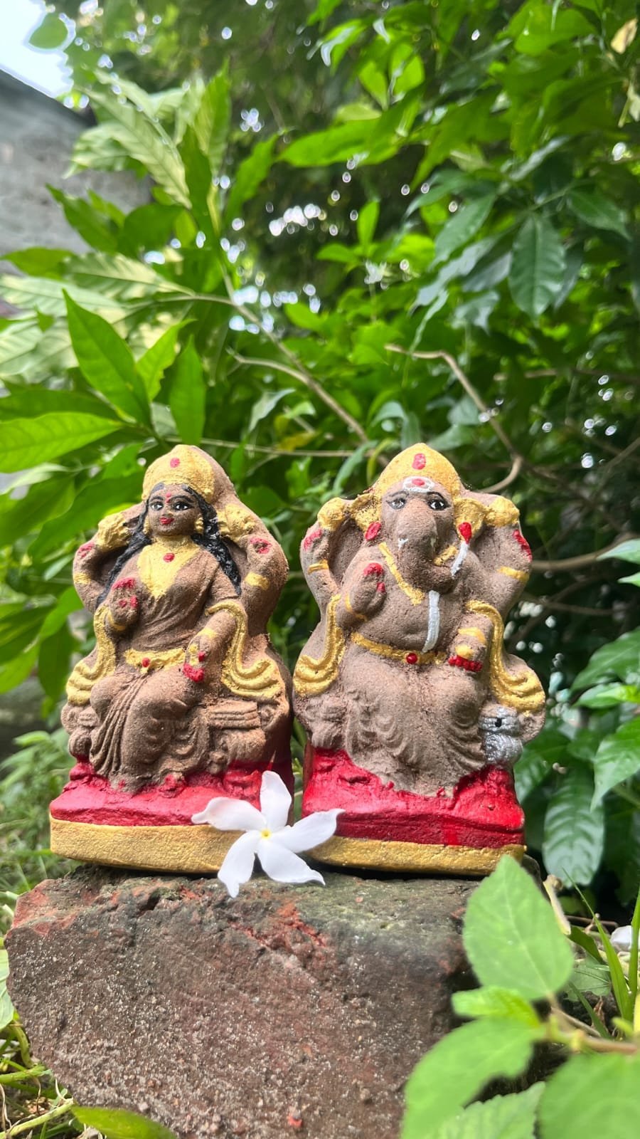 Gaumay Lakshmi - Ganesh Murti (1 Pair) - Image 6